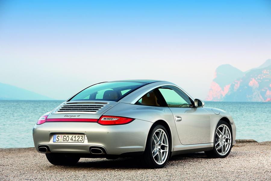  Porsche 911 Targa 4 2010 года  (фото 3 из 4)